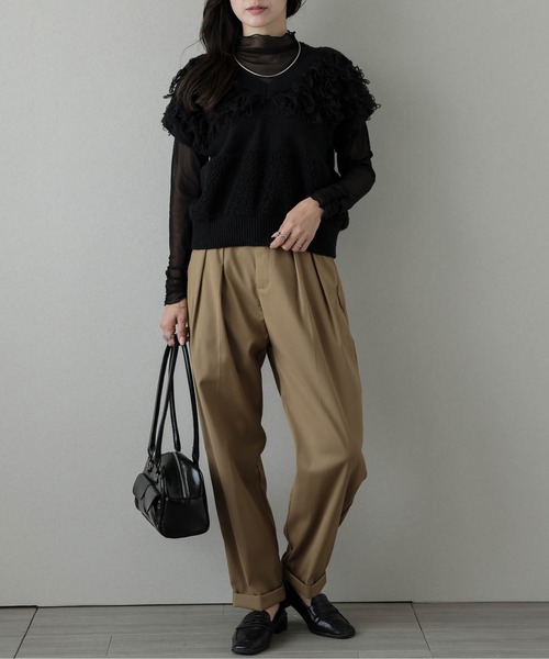 AMELY（エミリー）の「Vネックニットベスト（ベスト・レディース・アイボリー/ブラック/モカ/グレー・フリー）」の16枚目の写真