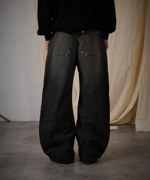 FTW（エフティダブリュー）の「CHECK DAMAGE PANTS（デニムパンツ・レディース・ブラック・SMALL/MEDIUM/LARGE）」の2枚目の写真