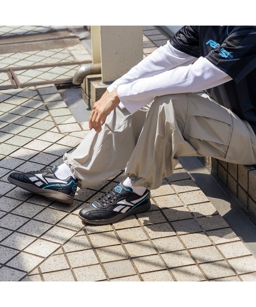 Reebok(リーボック)の「ハマー ストリート / HAMMER STREET(スニーカー・メンズ・ブラック×ホワイト/シルバー・26.5cm/26.0cm/24.0cm/23.5cm/23.0cm/22.5cm/28.5cm/28.0cm/27.5cm/27.0cm/25.5cm/24.5cm)」の5枚目の写真