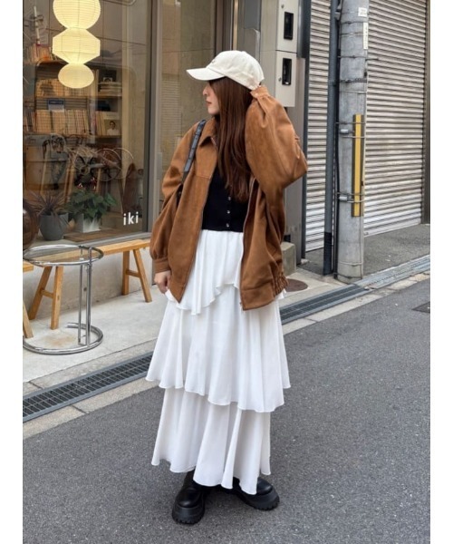 titivate(ティティベイト)の「ランダムヘムティアードスカート(スカート・レディース・ダークブラウン/チャコール/オフホワイト/ブラック/ブルー/ライトベージュ・SP/S/M/L)」の8枚目の写真