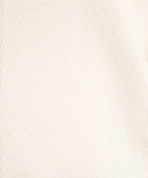 OMNES（オムネス）の「ハニカムストレッチ袖ボリュームカーディガン（カーディガン/ボレロ・レディース・ネイビー/ホワイト/アイボリー・FREE）」の11枚目の写真