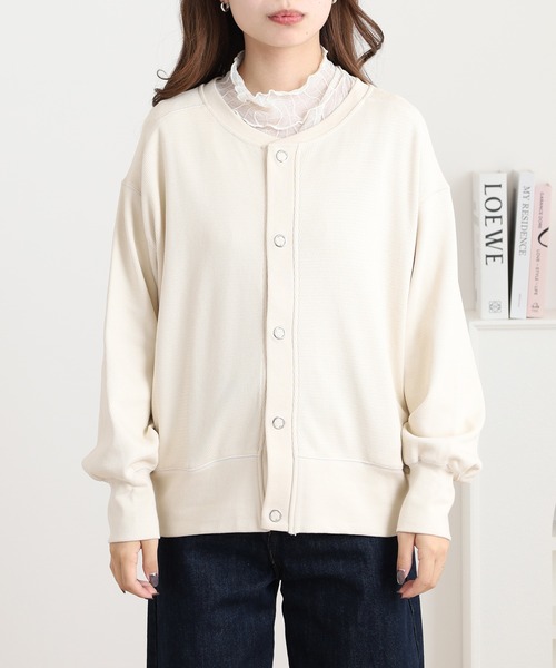 OMNES（オムネス）の「ハニカムストレッチ袖ボリュームカーディガン（カーディガン/ボレロ・レディース・ネイビー/ホワイト/アイボリー・FREE）」の18枚目の写真