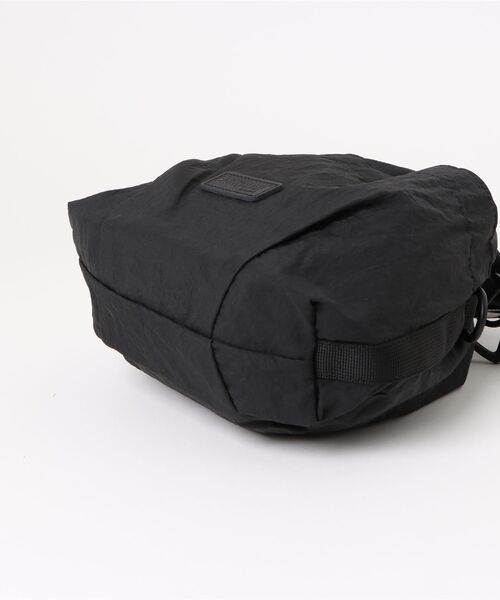 LOWRYS FARM（ローリーズファーム）の「BCL/DRAWSTRING   586065（ショルダーバッグ・メンズ・ブラック・FREE）」の3枚目の写真