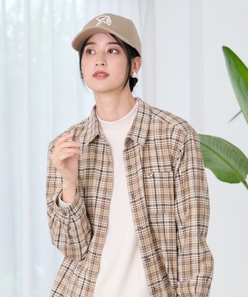 Arnold Palmer（アーノルドパーマー）の「ビッグアンブレラ ロゴ シェア キャップ（キャップ・レディース・ベージュ/ブラック/アイボリー・F）」の16枚目の写真