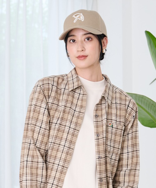 Arnold Palmer（アーノルドパーマー）の「ビッグアンブレラ ロゴ シェア キャップ（キャップ・レディース・ベージュ/ブラック/アイボリー・F）」の15枚目の写真