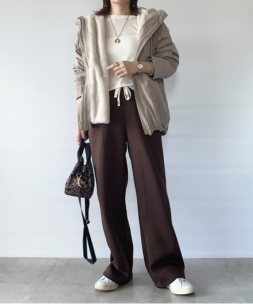 ikka(イッカ)の「【雑誌InRed12月号掲載】ライナー付き3WAYマウンテンパーカー【親子コーデ】(マウンテンパーカー・レディース・チェリーレッド/ベージュ/ネイビー/カーキ・M/L/S)」の11枚目の写真