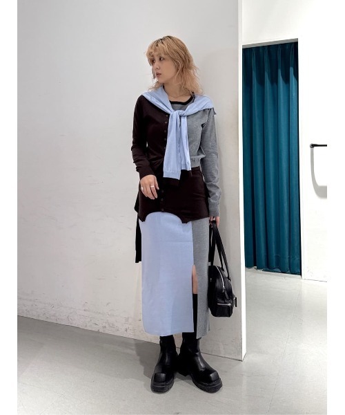 SLY(スライ)の「DOCKING KNIT SK ドッキング ニット スカート 秋服 冬服(スカート・レディース・杢グレー/ブルー系その他・FREE)」の4枚目の写真