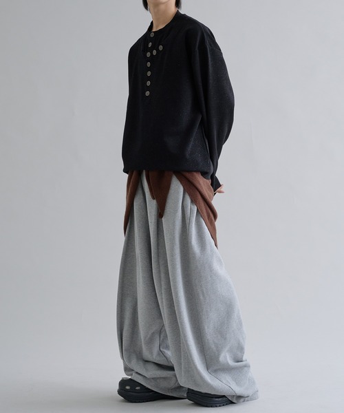 EPNK（イーピーエヌケー）の「Lame Button Henley Knit / ラメボタンヘンリーニット（Tシャツ/カットソー・メンズ・ブラック/パープル・SMALL/MEDIUM/LARGE）」の10枚目の写真