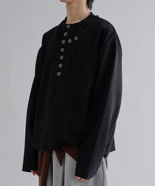 EPNK（イーピーエヌケー）の「Lame Button Henley Knit / ラメボタンヘンリーニット（Tシャツ/カットソー・メンズ・ブラック/パープル・SMALL/MEDIUM/LARGE）」の4枚目の写真