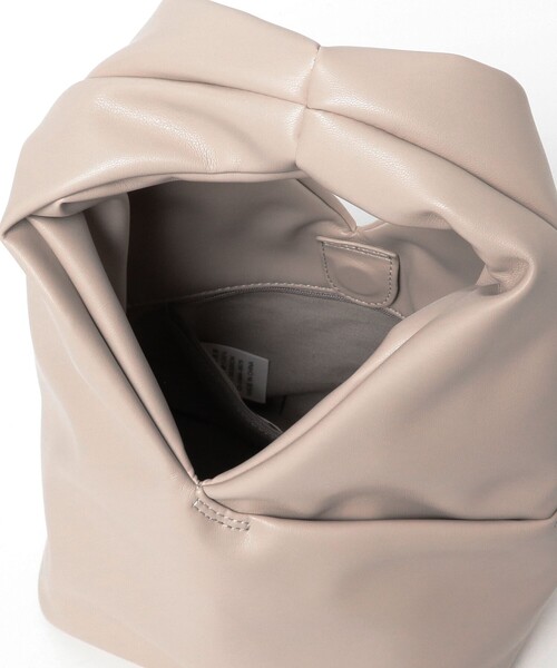 YAHKI(ヤーキ)の「YAHKI / YH-795(S) SHOULDER BAG(トートバッグ・レディース・ベージュ/ブラック・ONE SIZE)」の3枚目の写真