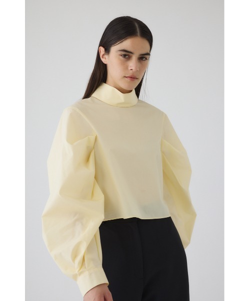 RIM.ARK(リムアーク)の「Folded neck tuck blouse フォールディッドネックタックブラウス(シャツ/ブラウス・レディース・ライトイエロー/ブラック/ネイビー/ホワイト・36/38)」の6枚目の写真