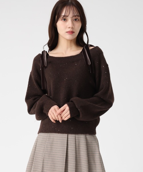 31 Sons de mode（トランテアン　ソン　ドゥ　モード）の「2025秋冬新作 ベロア肩リボンふわふわニット（ニット/セーター・レディース・ブルー/アイボリー/ブラウン/レッド・ﾌﾘ-）」の10枚目の写真