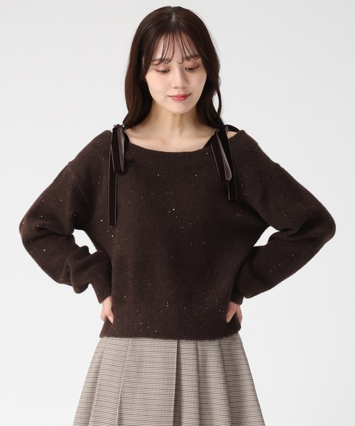 31 Sons de mode（トランテアン　ソン　ドゥ　モード）の「2025秋冬新作 ベロア肩リボンふわふわニット（ニット/セーター・レディース・ブルー/アイボリー/ブラウン/レッド・ﾌﾘ-）」の11枚目の写真