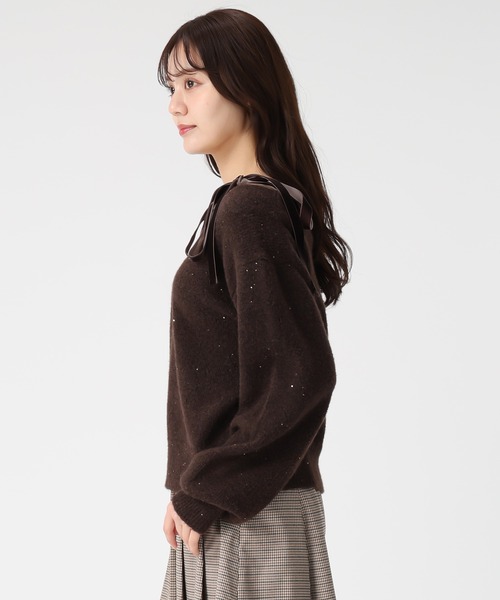 31 Sons de mode（トランテアン　ソン　ドゥ　モード）の「2025秋冬新作 ベロア肩リボンふわふわニット（ニット/セーター・レディース・ブルー/アイボリー/ブラウン/レッド・ﾌﾘ-）」の12枚目の写真