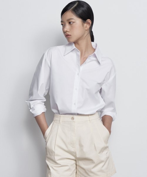 MUSINSA STANDARD WOMAN（ムシンサスタンダードウーマン）の「ウィメンズツーピンタックワイドチノショーツ[クリーム]（その他パンツ・レディース・その他・30/24/25/26/27/28/29）」の3枚目の写真