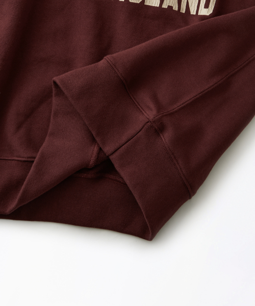 OUTSTANDING(アウトスタンディング)の「V.S.C SWEAT(VERMONT)_WINE(スウェット・レディース・その他・SMALL/MEDIUM/LARGE/X-SMALL)」の7枚目の写真