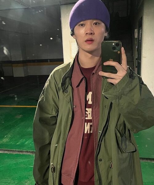 OUTSTANDING(アウトスタンディング)の「V.S.C SWEAT(VERMONT)_WINE(スウェット・レディース・その他・SMALL/MEDIUM/LARGE/X-SMALL)」の9枚目の写真