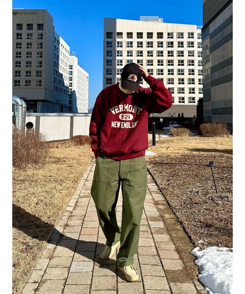OUTSTANDING(アウトスタンディング)の「V.S.C SWEAT(VERMONT)_WINE(スウェット・レディース・その他・SMALL/MEDIUM/LARGE/X-SMALL)」の13枚目の写真