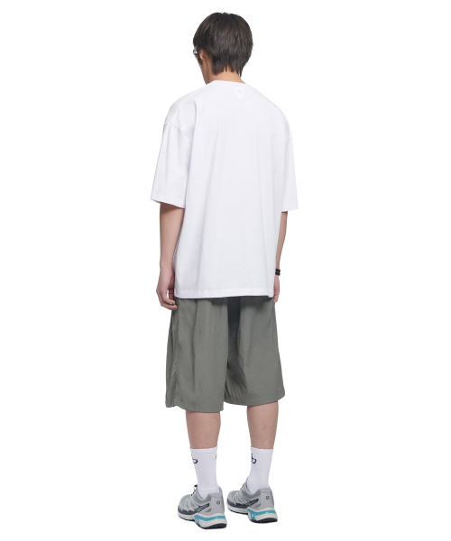 NOMANUAL(NOMANUAL)の「REBUILD T-SHIRT - WHITE(Tシャツ/カットソー・レディース・その他・MEDIUM/LARGE/X-LARGE/SMALL)」の4枚目の写真