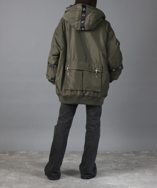 NYLAUS(ナイラス)の「【NYS】ファイヤーマンバックル N-2B フライトジャケット ブルゾン ファイヤーマンジャケット(ダウンジャケット/コート・メンズ・カーキ/ブラック・L/M)」の10枚目の写真