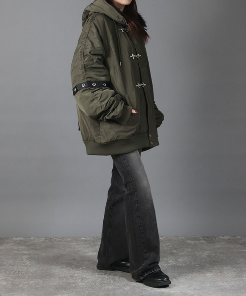 NYLAUS(ナイラス)の「【NYS】ファイヤーマンバックル N-2B フライトジャケット ブルゾン ファイヤーマンジャケット(ダウンジャケット/コート・メンズ・カーキ/ブラック・L/M)」の11枚目の写真