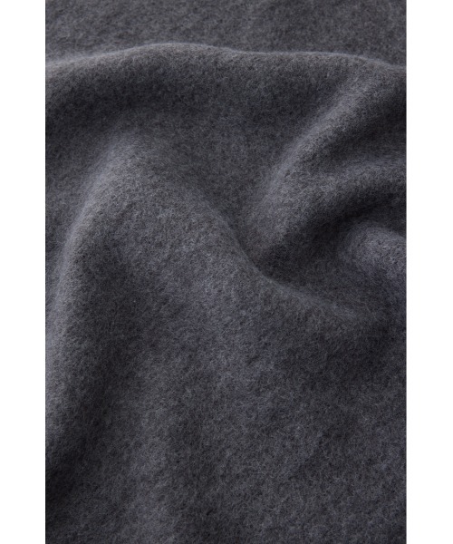 AZUL by moussy（アズールバイマウジー）の「ソフトタッチニットフリンジストール（マフラー・レディース・アイボリー/チャコールグレー/ミント/ピンク・FREE）」の16枚目の写真