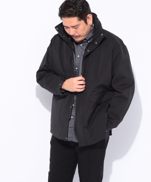 B&T CLUB(ビーティークラブ)の「B&T CLUB (ビーアンドティークラブ) EVOL-TEX 3WAY 中綿ベストライナー フード収納 フルジップ ジャケット(ダウンジャケット/コート・メンズ・ブラック/ダークグレー・X1(3L~4L)/X2(4L~5L)/X3(6L~7L))」の3枚目の写真