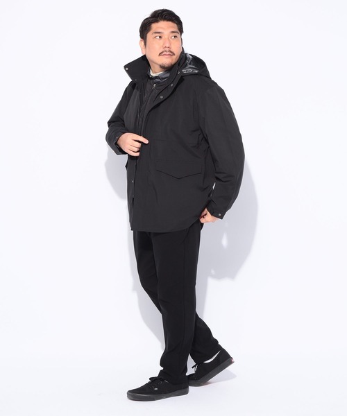 B&T CLUB(ビーティークラブ)の「B&T CLUB (ビーアンドティークラブ) EVOL-TEX 3WAY 中綿ベストライナー フード収納 フルジップ ジャケット(ダウンジャケット/コート・メンズ・ブラック/ダークグレー・X1(3L~4L)/X2(4L~5L)/X3(6L~7L))」の11枚目の写真