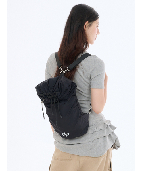 Salad bowls（サラダボール）の「502 LIP LIGHT STRING BACKPACK [BLACK]（バックパック/リュック・レディース・ブラック・FREE）」の5枚目の写真