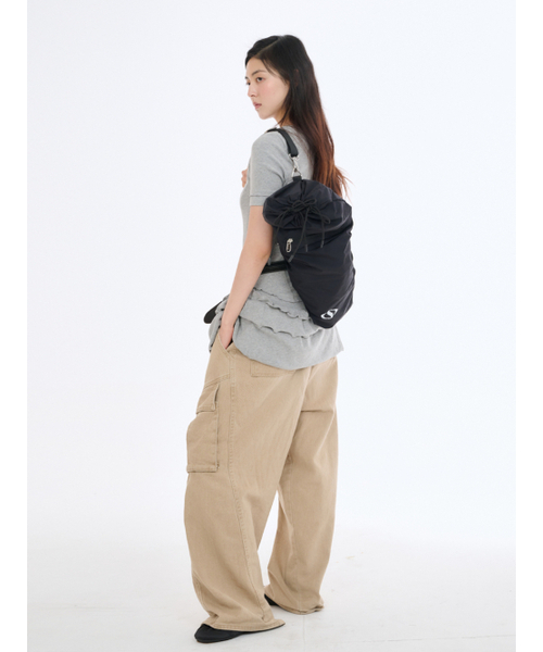 Salad bowls（サラダボール）の「502 LIP LIGHT STRING BACKPACK [BLACK]（バックパック/リュック・レディース・ブラック・FREE）」の6枚目の写真