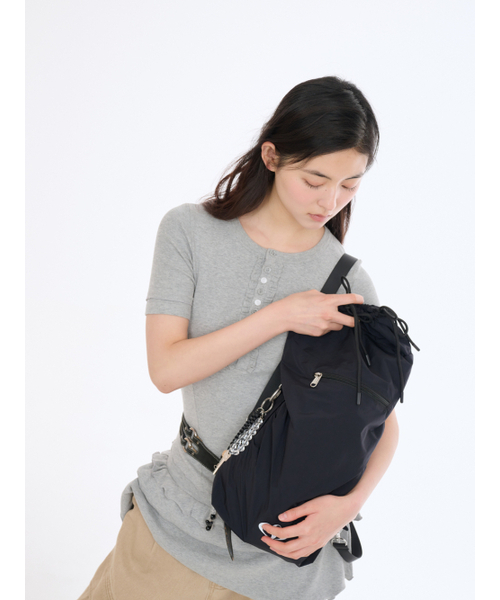Salad bowls（サラダボール）の「502 LIP LIGHT STRING BACKPACK [BLACK]（バックパック/リュック・レディース・ブラック・FREE）」の12枚目の写真