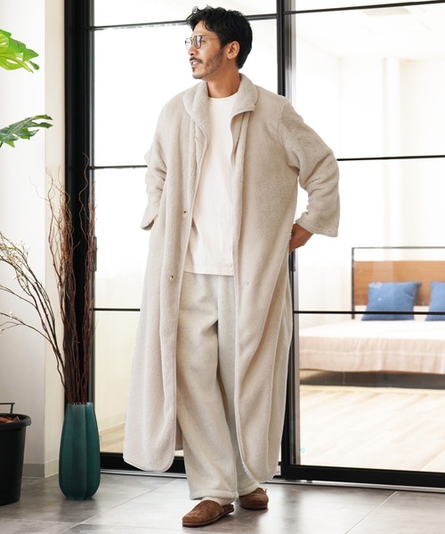 jiggys shop(ジギーズショップ)の「着る毛布 モコボアルームコート あったかルームウェア(ルームウェア/パジャマ・メンズ・ネイビー/ブラウン/ブラック/チャコールグレー/アイボリー・FREE)」の9枚目の写真