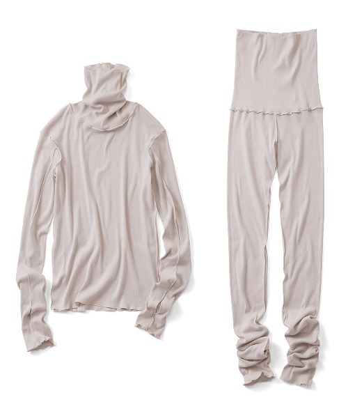 IEDIT（イディット）の「【パジャマインナー】ＩＥＤＩＴ　綿１００％吸湿発熱＆シアバター加工の肌心地やさしい「ほか綿」インナーセット（インナーウェア/肌着・レディース・グリーン/チャコールグレー/グレイッシュベージュ・3L/LL/L/M/S/4L）」の2枚目の写真