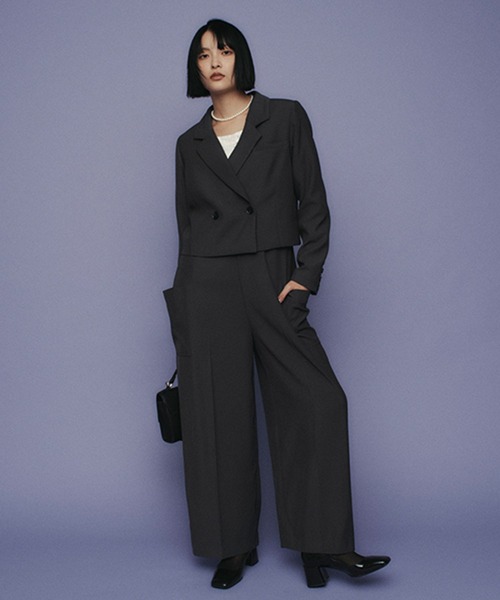 studio CLIP（スタディオクリップ）の「【daily CLIP】Wボタンショートジャケット（テーラードジャケット・レディース・ベージュ/チャコール・FREE）」の4枚目の写真