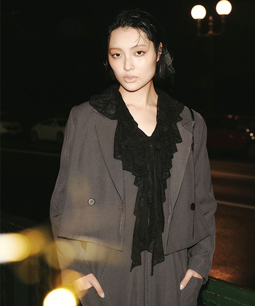 studio CLIP（スタディオクリップ）の「【daily CLIP】Wボタンショートジャケット（テーラードジャケット・レディース・ベージュ/チャコール・FREE）」の5枚目の写真