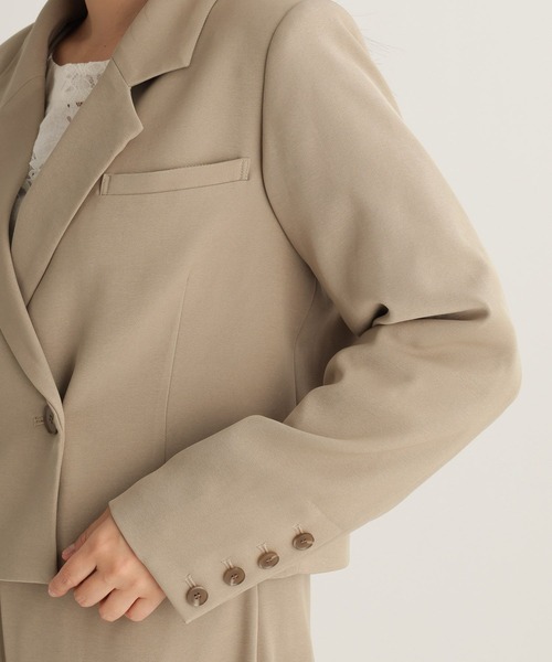 studio CLIP（スタディオクリップ）の「【daily CLIP】Wボタンショートジャケット（テーラードジャケット・レディース・ベージュ/チャコール・FREE）」の22枚目の写真