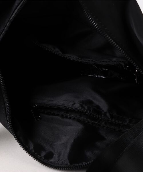 WESTSEA（ウエストシー）の「シューズ収納できる 多機能ショルダーバッグ（ショルダーバッグ・メンズ・ブラック・FREE）」の4枚目の写真