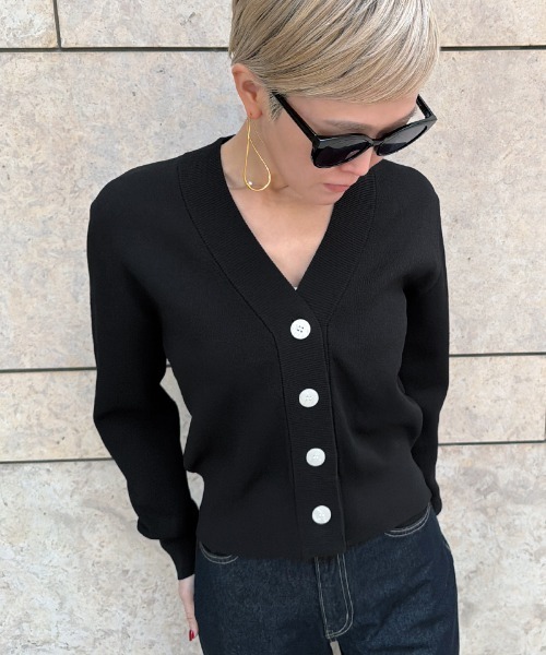 JENNE(ジェンヌ)の「サマーニットカーディガン(カーディガン/ボレロ・レディース・ブラック/ピンク・LARGE/MEDIUM/SMALL)」の2枚目の写真