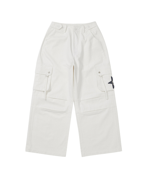 as you are(アズユーアー)の「カーゴフラップコットンパンツアイボリー(その他パンツ・レディース・その他・SMALL/MEDIUM)」の1枚目の写真