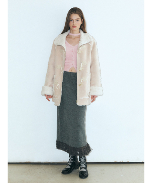 ETMON(エトモン)の「Reversible Duffle Mustang Coat, Beige(ムートンコート・レディース・その他・FREE)」の3枚目の写真