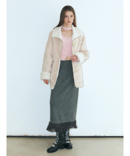 ETMON(エトモン)の「Reversible Duffle Mustang Coat, Beige(ムートンコート・レディース・その他・FREE)」の4枚目の写真