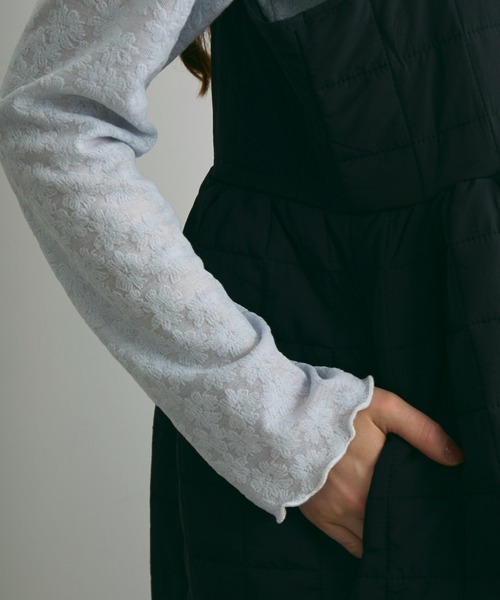 Crisp（クリスプ）の「フラワーエンボスTシャツ（Tシャツ/カットソー・レディース・グリーン/グレー・FREE）」の10枚目の写真