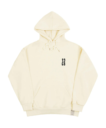 GRAVER ORDINARY（グレイバーオーディナリー）の「[ODNR-UNISEX]1968スクエアロゴフードパーカー_クリーム（パーカー）」