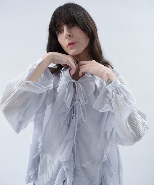 Shelly island（シェリーアイランド）の「楊柳シアーフリルシャツ（シャツ/ブラウス・レディース・ブルー/ブラック/ホワイト・FREE）」の22枚目の写真