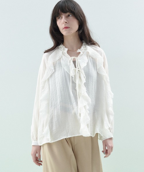 Shelly island（シェリーアイランド）の「楊柳シアーフリルシャツ（シャツ/ブラウス・レディース・ブルー/ブラック/ホワイト・FREE）」の7枚目の写真