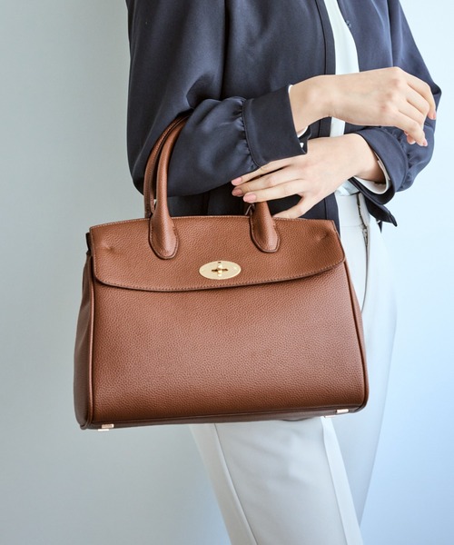 ROPE' PICNIC(ロペピクニック)の「フラップデザイン2WAYハンドルミドルバッグ(トートバッグ・レディース・ブラック/イエロー系その他3・FREE)」の2枚目の写真