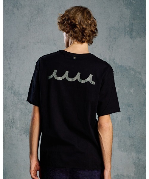wjk(ダヴルジェイケイ)の「cut-off S/S(printed)(Tシャツ/カットソー・メンズ・ブラック/ホワイト・SMALL/MEDIUM/LARGE/X-LARGE)」の1枚目の写真