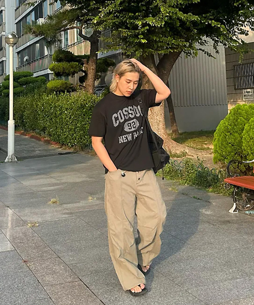 COSO(コソ)の「92 ニューベーシック半袖Tシャツ(ブラック)(Tシャツ/カットソー・レディース・ブラック・S/M/L)」の1枚目の写真