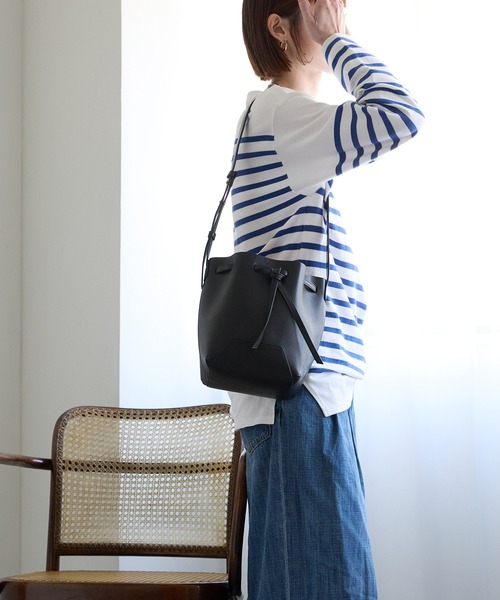 HASHIBAMI（ハシバミ）の「【HASHIBAMI】フェズ巾着バッグ M（ショルダーバッグ・レディース・ダークブラウン/ブラック・FREE）」の11枚目の写真