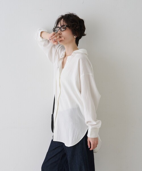 EMMA ROUGE VIF(エマルージュヴィフ)の「【一部店舗限定】アシンメトリー変形2WAYシャツ(シャツ/ブラウス・レディース・オフホワイト/ストライプ・フリー)」の14枚目の写真